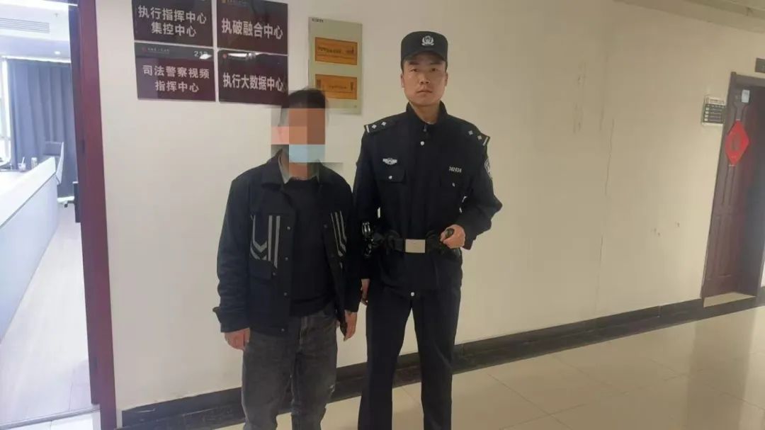 微信图片_20250327163704_副本.jpg
