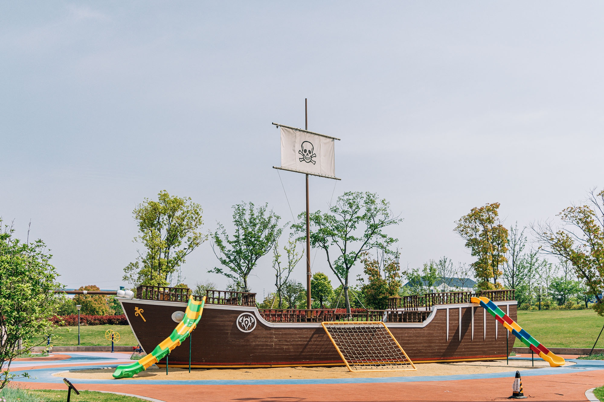 打卡滁州鱼尾狮公园风景优美不仅能健身还有小游乐场老少皆宜